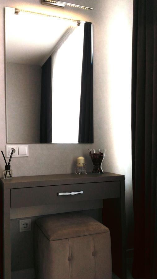 Apartament Lux Sect. Riscani คีชีเนา ภายนอก รูปภาพ